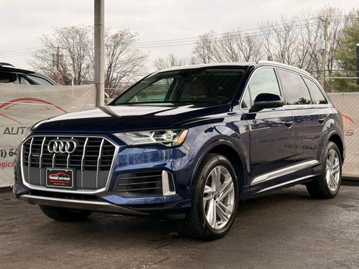 2021 Audi Q7 55 Premium Plus