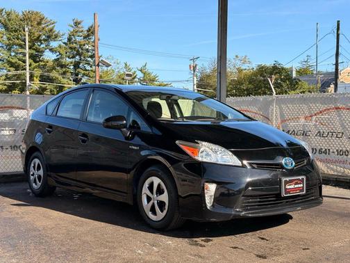 2014 Toyota Prius Two