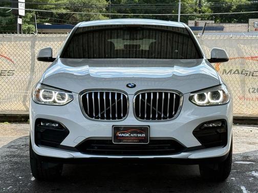 2020 BMW X4 xDrive30i