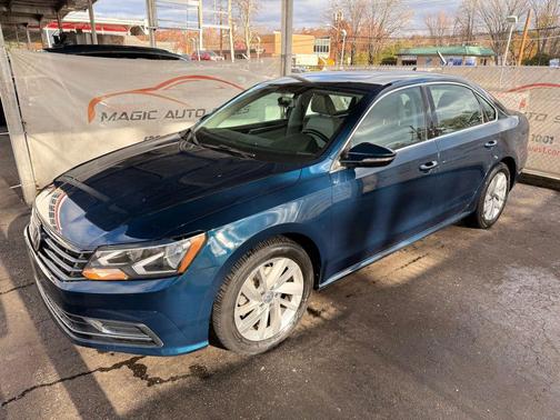 2018 Volkswagen Passat 2.0T SE