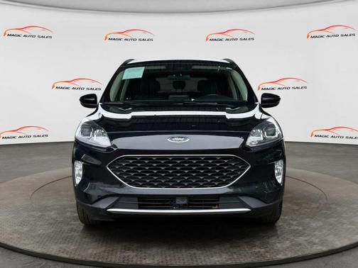 Agate Black Metallic 2020 Ford Escape SEL
