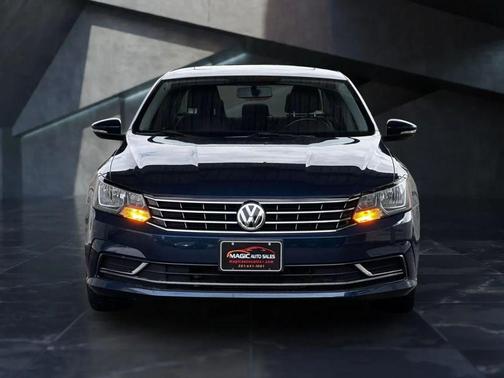 2019 Volkswagen Passat 2.0T Wolfsburg Edition