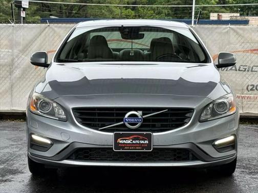 2018 Volvo S60 T5 Dynamic