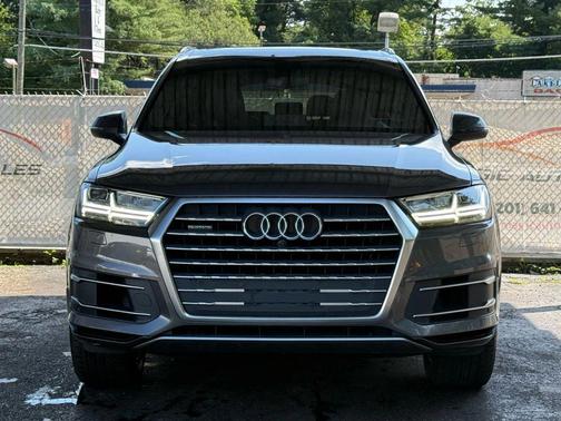 2018 Audi Q7 3.0T Premium Plus