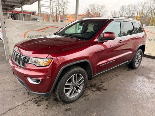 2019 Jeep Grand Cherokee Laredo