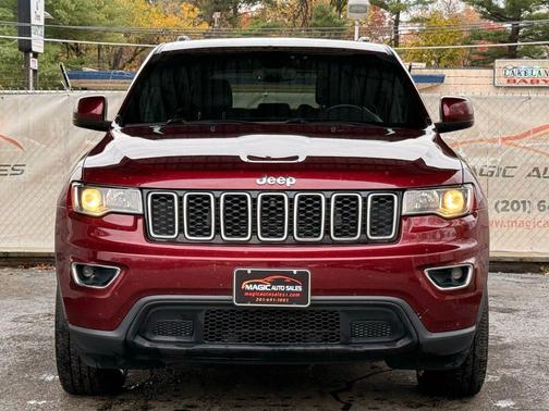 2019 Jeep Grand Cherokee Laredo