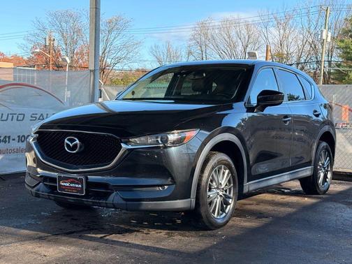 2017 Mazda CX-5 Sport