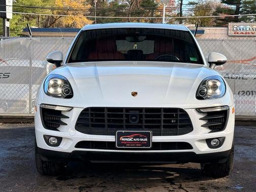 2017 Porsche Macan S