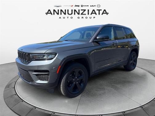 2022 Jeep Grand Cherokee Altitude