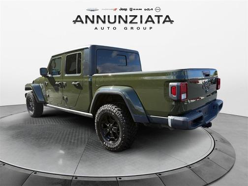 2021 Jeep Gladiator Sport