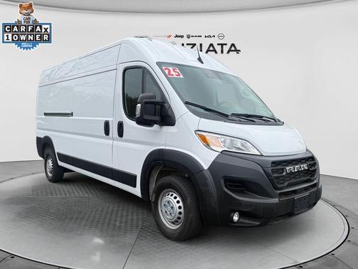 Bright White Clearcoat 2025 RAM ProMaster 2500 High Roof