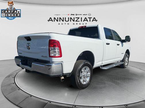 Bright White Clearcoat 2024 RAM 2500 Big Horn