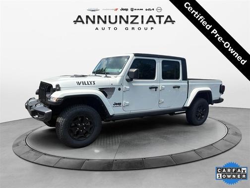 2022 Jeep Gladiator Sport