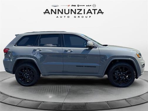 2019 Jeep Grand Cherokee Altitude