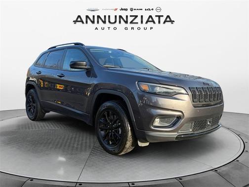2023 Jeep Cherokee Altitude Lux