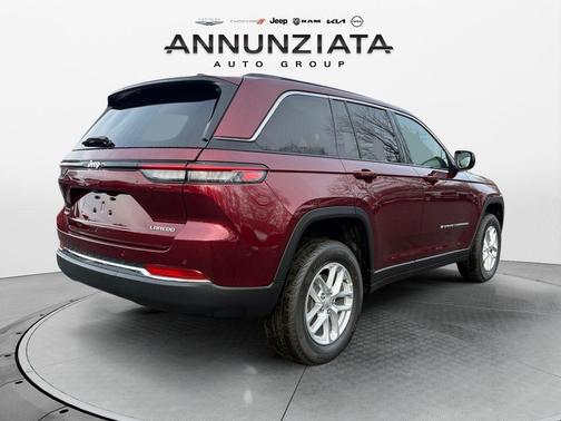 2025 Jeep Grand Cherokee Laredo X