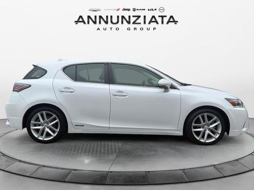 2017 Lexus CT 200h Base