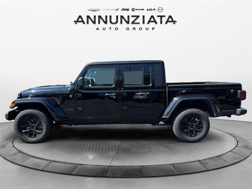 2022 Jeep Gladiator Sport