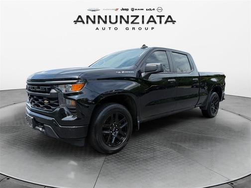 2022 Chevrolet Silverado 1500 Custom