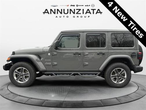 2022 Jeep Wrangler Unlimited Sahara