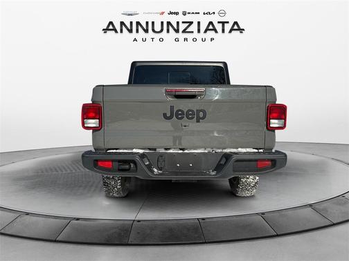 2023 Jeep Gladiator Sport