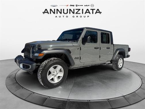 2023 Jeep Gladiator Sport
