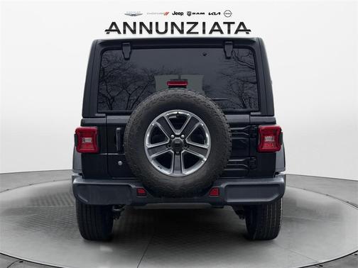 2020 Jeep Wrangler Unlimited Sahara