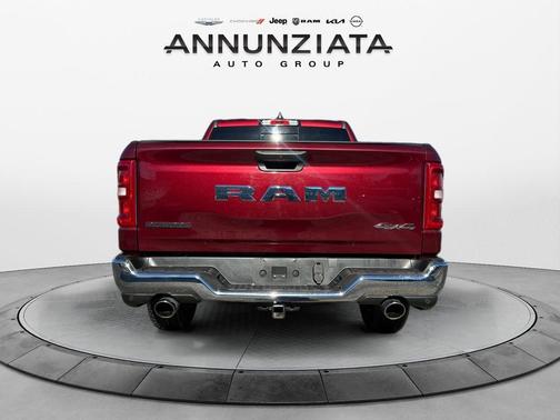 Delmonico Red Pearlcoat 2025 RAM 1500 Big Horn/Lone Star