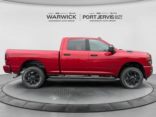Molten Red Pearlcoat 2026 RAM 2500 Big Horn