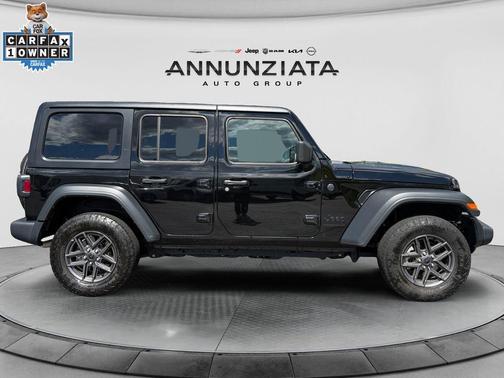 Black Clearcoat 2025 Jeep Wrangler Sport