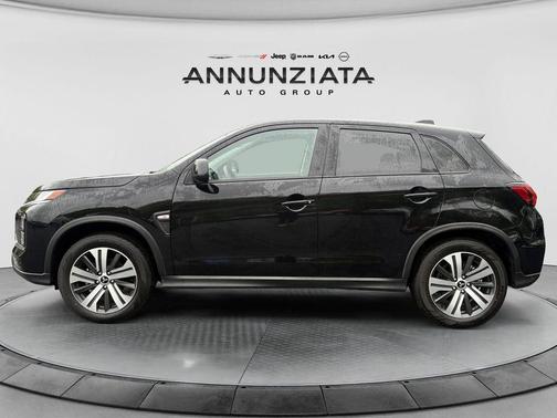 Black 2025 Mitsubishi Outlander Sport 2.0 ES