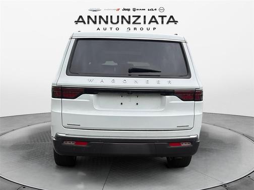 2022 Jeep Wagoneer Series II