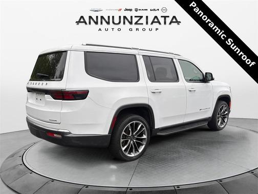 2022 Jeep Wagoneer Series II