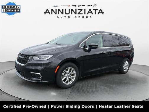 2023 Chrysler Pacifica Touring-L