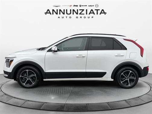 2023 Kia Niro EX