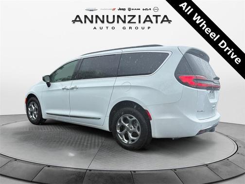 2023 Chrysler Pacifica Limited