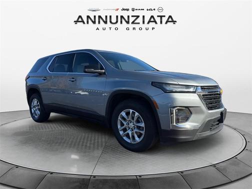2023 Chevrolet Traverse LS