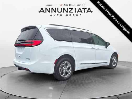 2023 Chrysler Pacifica Limited