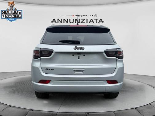 Silver Zynith 2025 Jeep Compass Limited