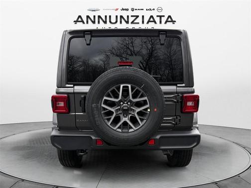 2025 Jeep Wrangler Sahara