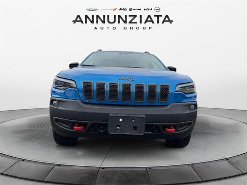 2022 Jeep Cherokee Trailhawk
