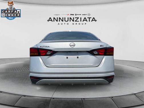 Brilliant Silver Metallic 2024 Nissan Altima 2.5 SV