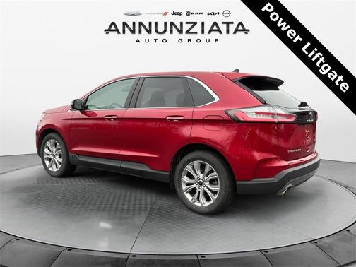 2023 Ford Edge Titanium