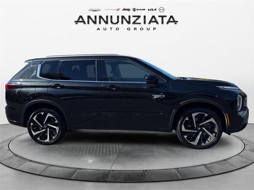 2024 Mitsubishi Outlander PHEV SEL