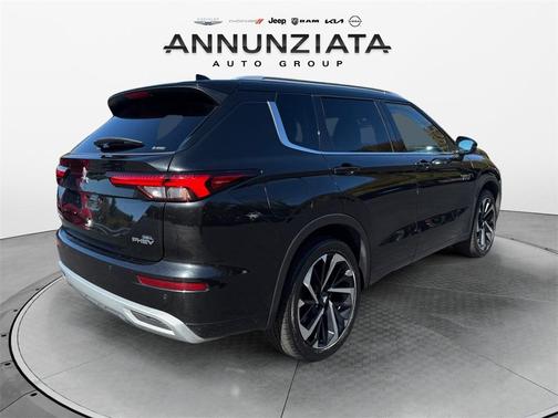 2024 Mitsubishi Outlander PHEV SEL