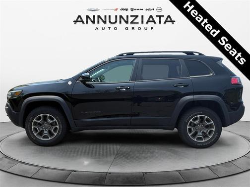2022 Jeep Cherokee Trailhawk