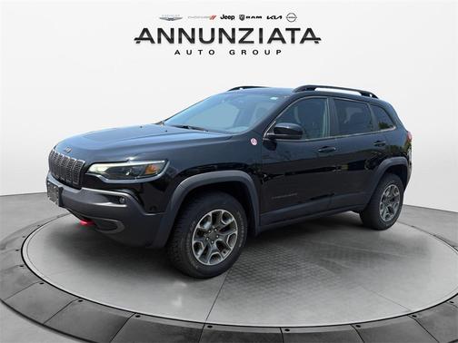 2022 Jeep Cherokee Trailhawk