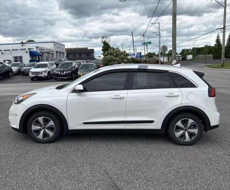 2017 Kia Niro LX