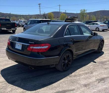 2010 Mercedes-Benz E-Class E 350 4MATIC Sedan 4D