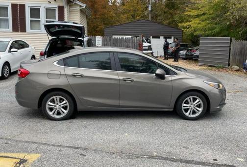 2017 Chevrolet Cruze LT